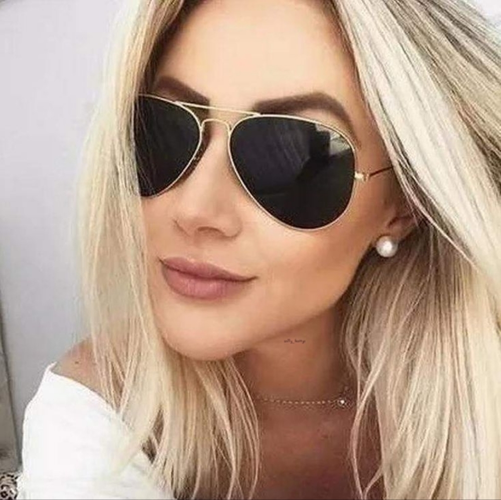 Ray-Ban (Store Display) Aviator Green Lenses RB3025 - Picture 12 of 12